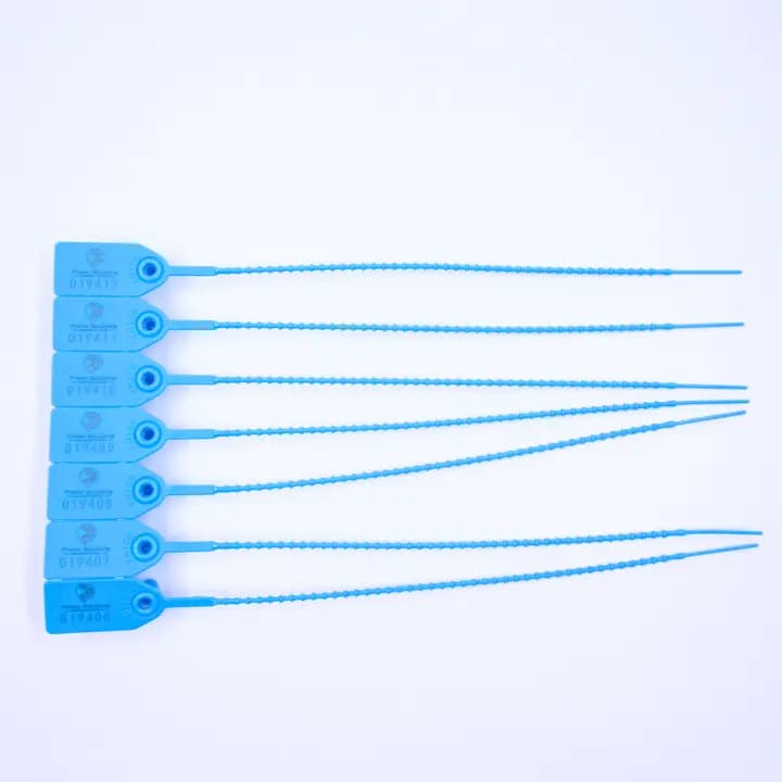 Blue plastic seal with ribbed tail. (25cm)